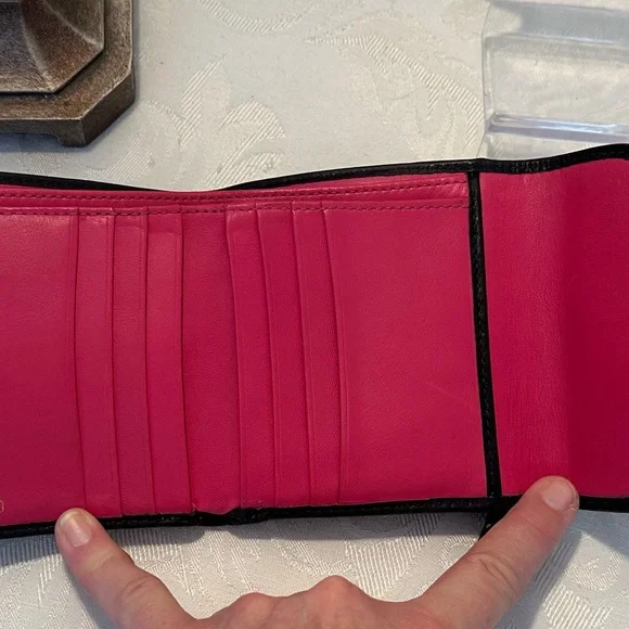 Coach‎ Y2K Legacy Turnlock Wallet Black Leather & Brass - Picture 8 of 14